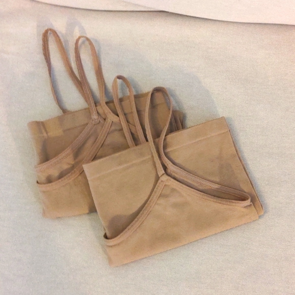 2 - stretch under tanks - Picture 1 of 4